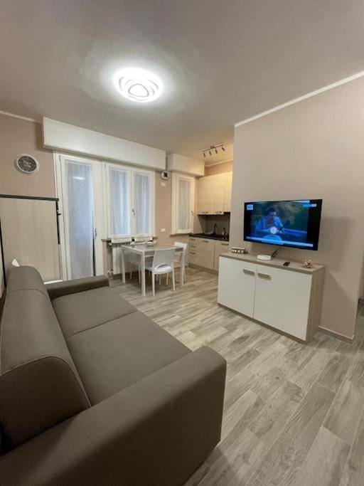 Da Francesco Apartment Pisa Bagian luar foto